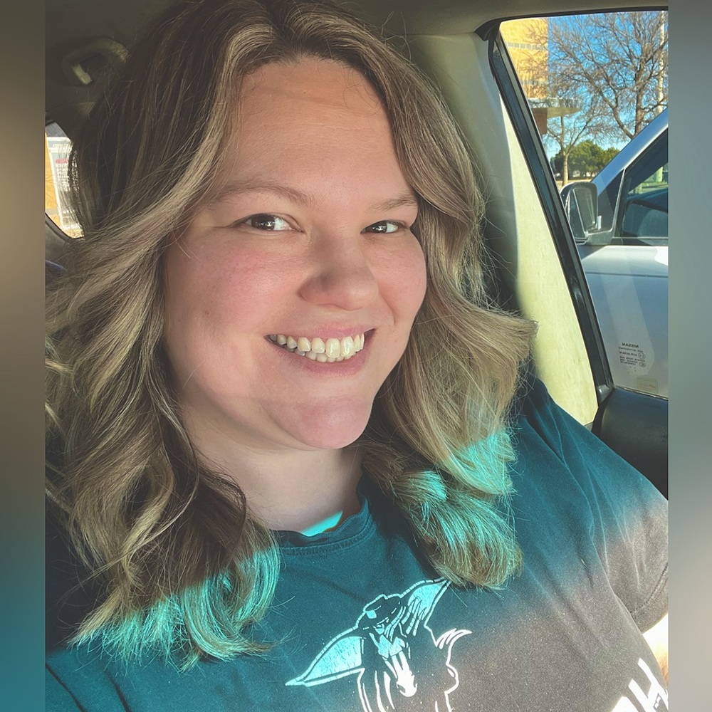 Meet your Posher, Emily